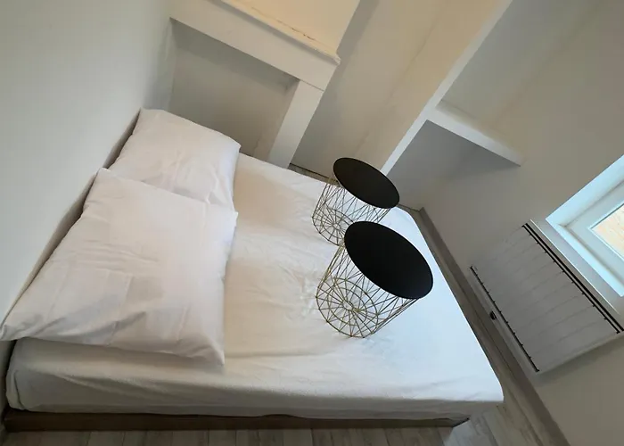 Maisonnette De Meublée * Tonneins